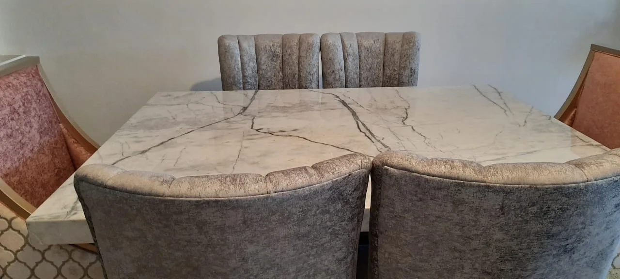 Comedor mesa mármol oscuro