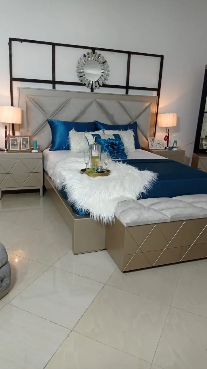 Cabecera de cama Capitoné de rombos en Taupe DORM-013