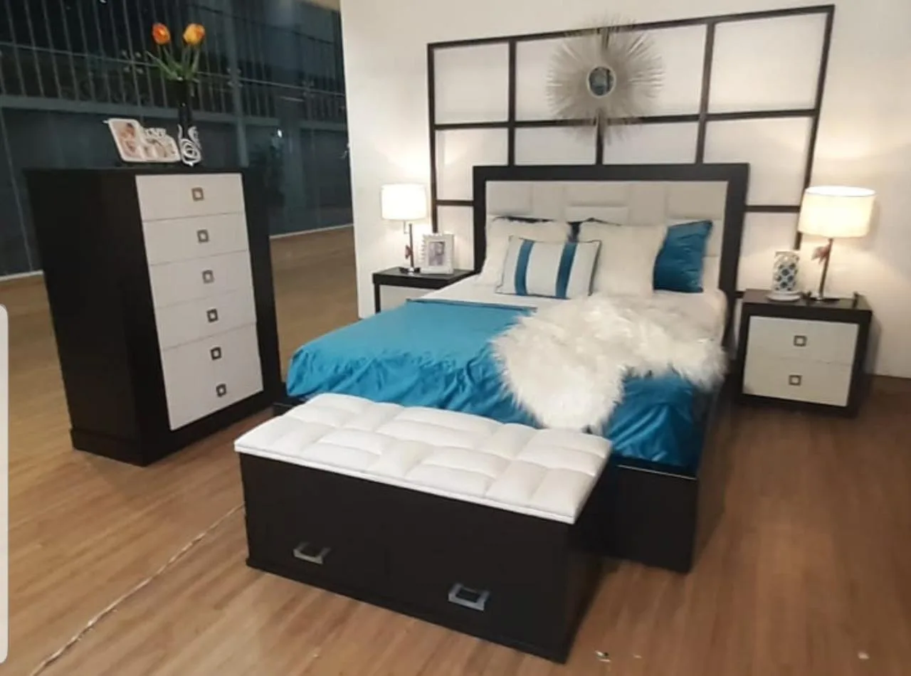 Cabecera de cama Tapizada en Blanco DORM-019
