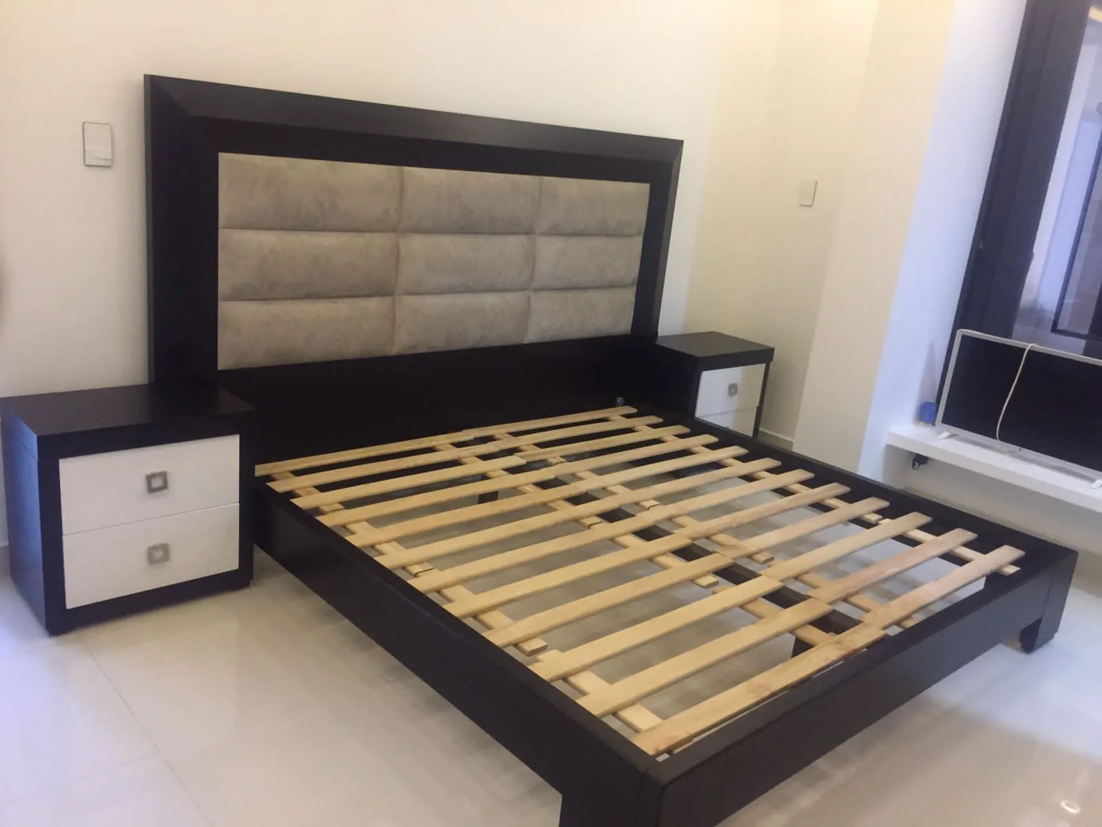 Cabecera de cama Tapizada en Gris DORM-021