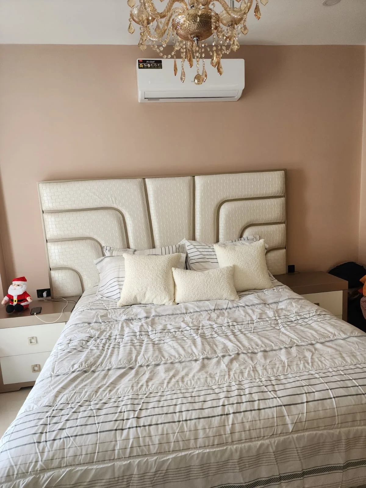 Cabecera de cama De textura tejida en Crema DORM-071