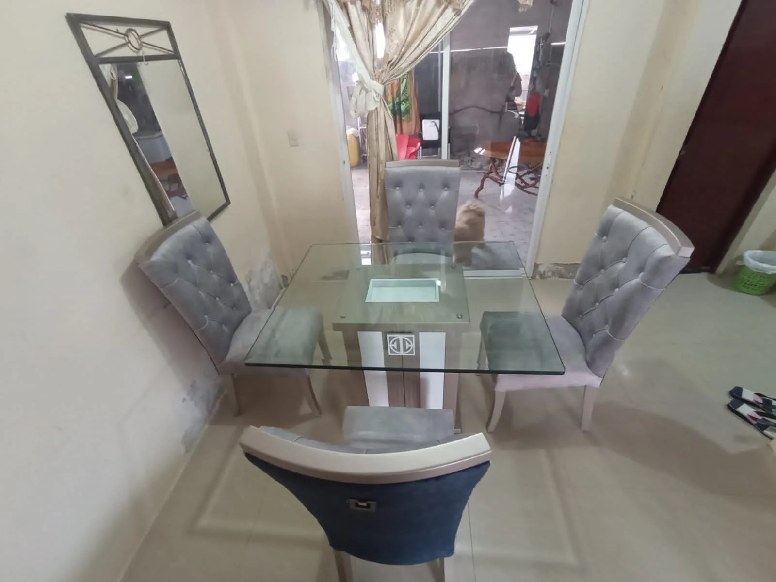 Juego de comedor 4 puestos, vidrio templado