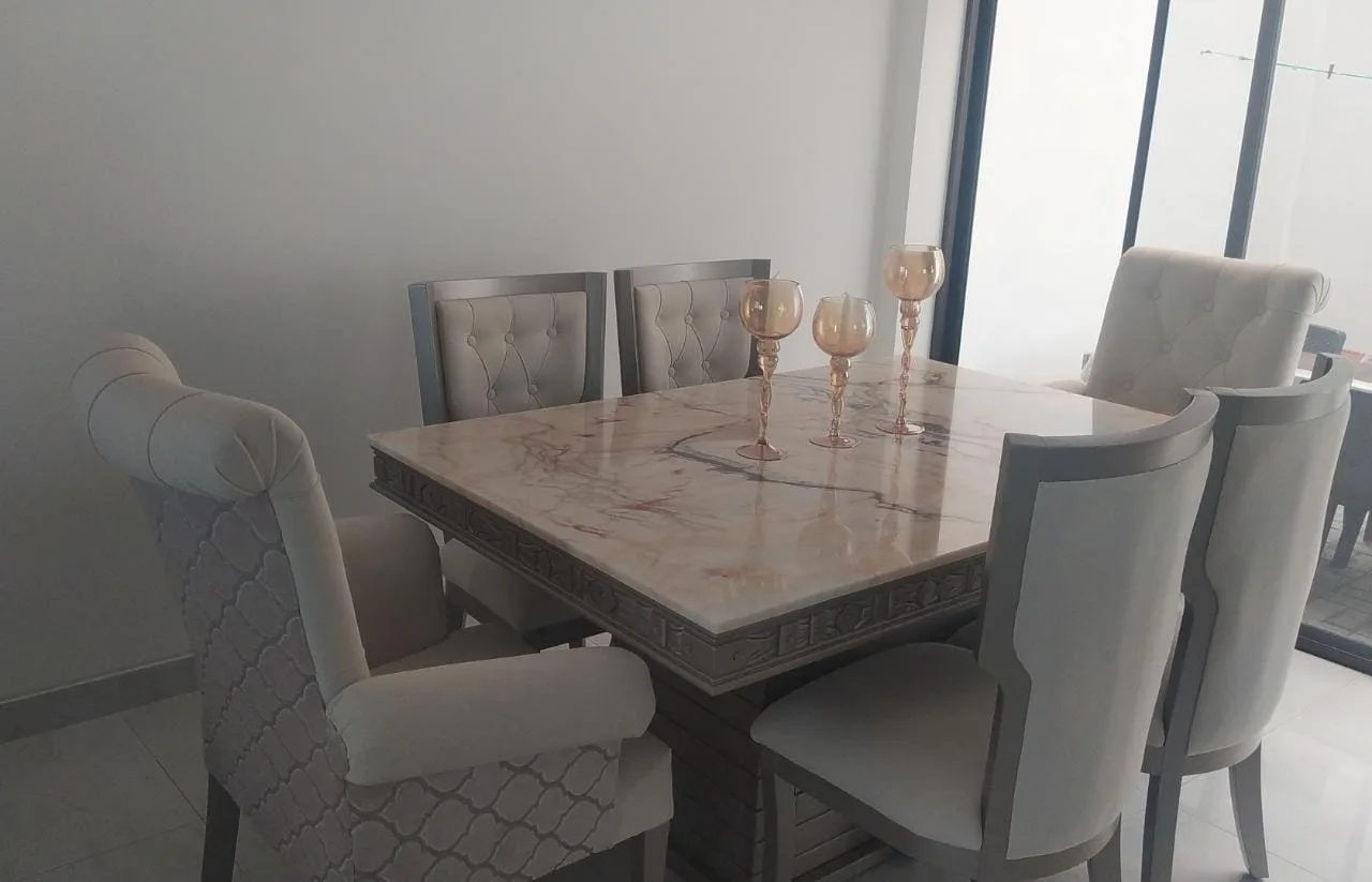 Juego de comedor 6 puestos, efecto mármol