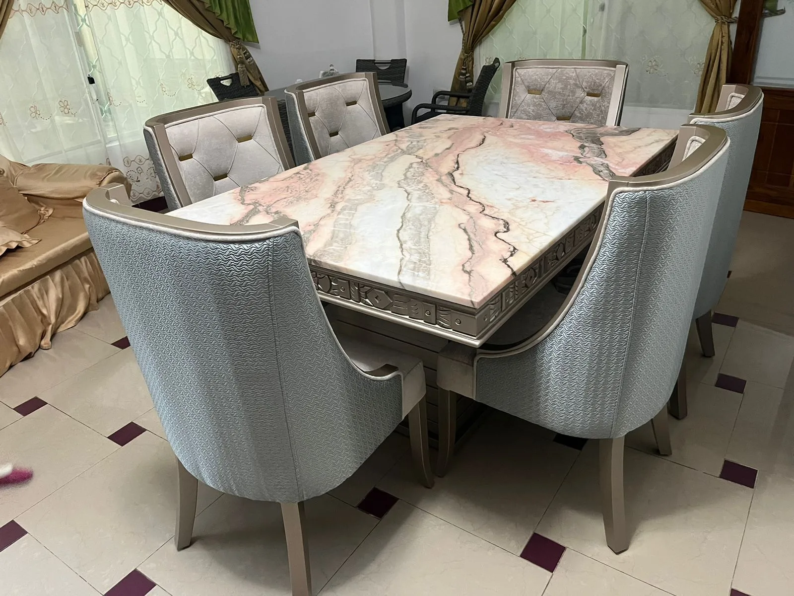 Juego de comedor 6 puestos, efecto mármol