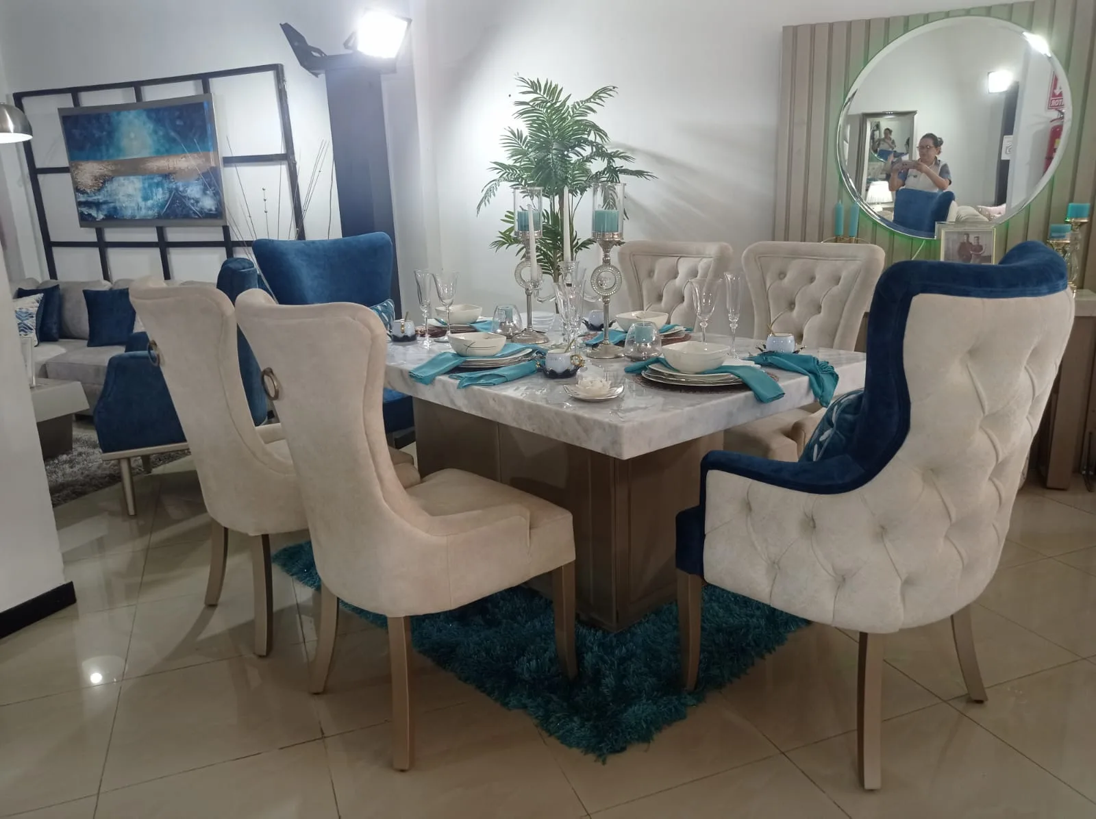 Juego de comedor 6 puestos, estructura en madera
