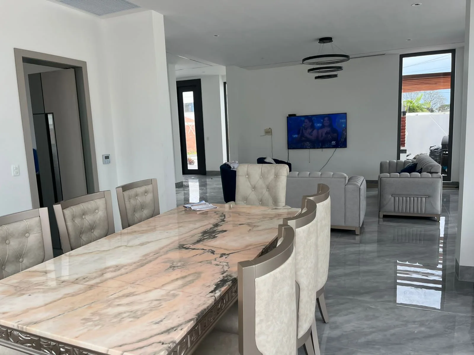 Juego de comedor 8 puestos, efecto mármol