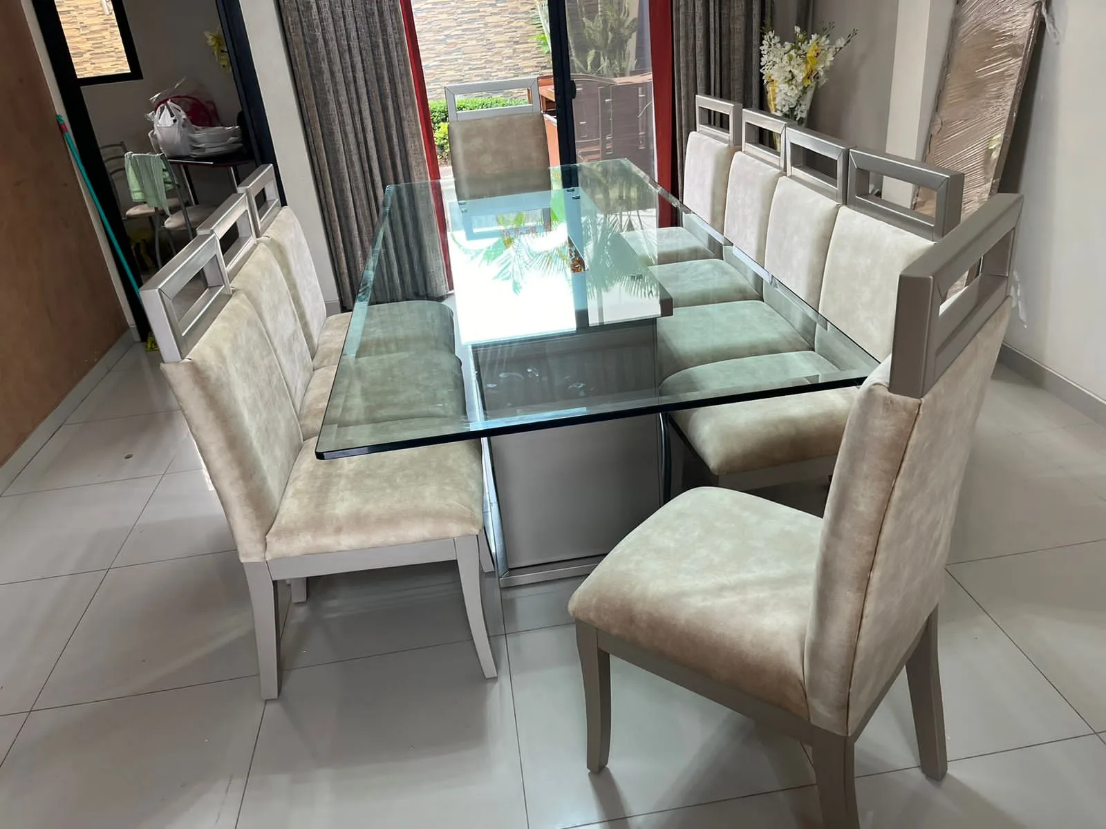 Juego de comedor 8 puestos, vidrio templado