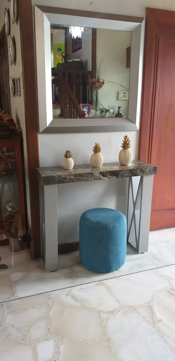 Mueble bar de estantería abierta