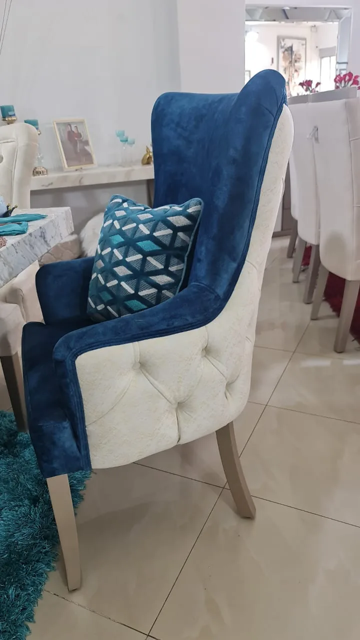 Silla de comedor tapizada (modelo individual)