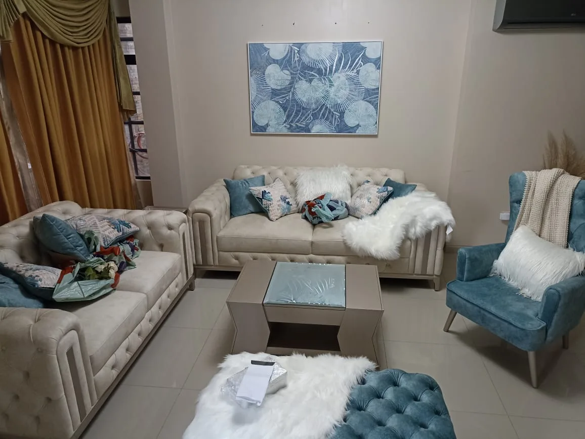 Sofa 2 puestos CAPRINI