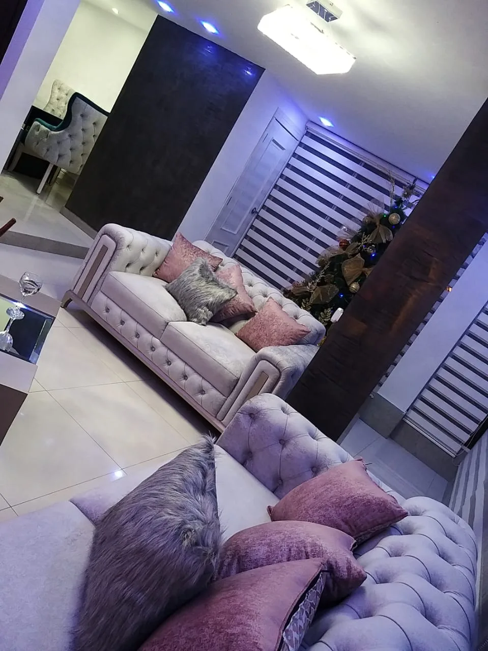Sofa 3 puestos CAPRINI