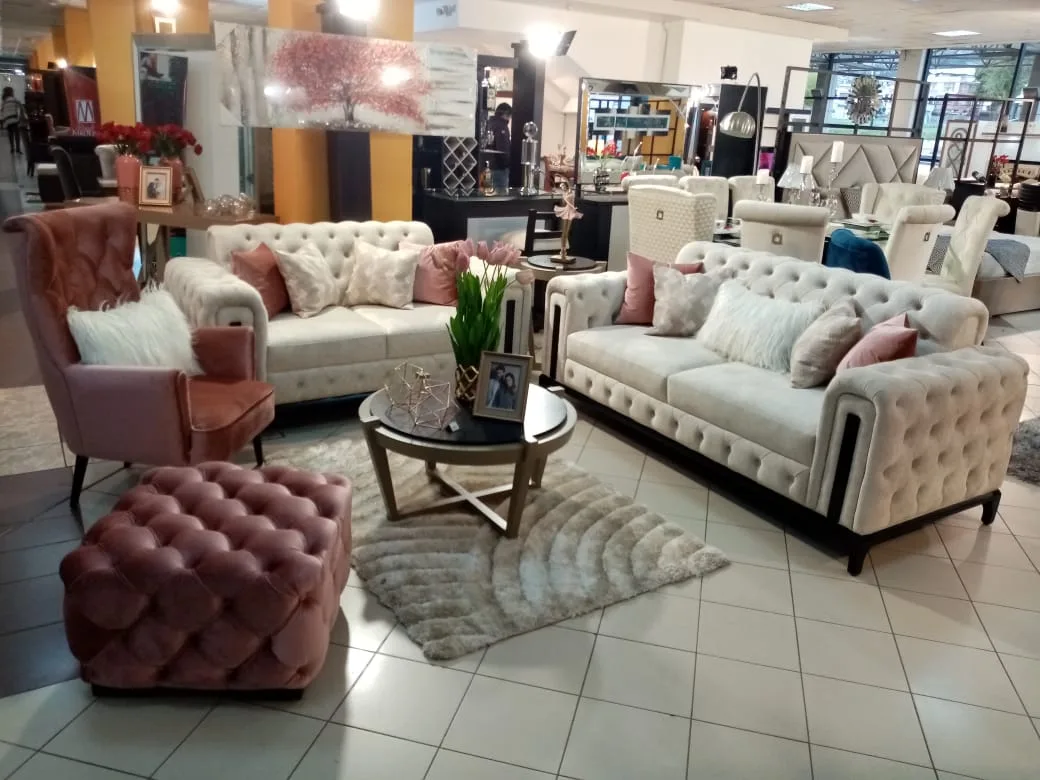 Sofa 3 puestos CAPRINI