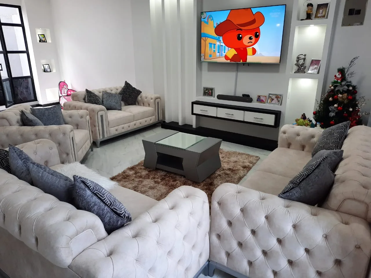 Sofa 3 puestos CAPRINI