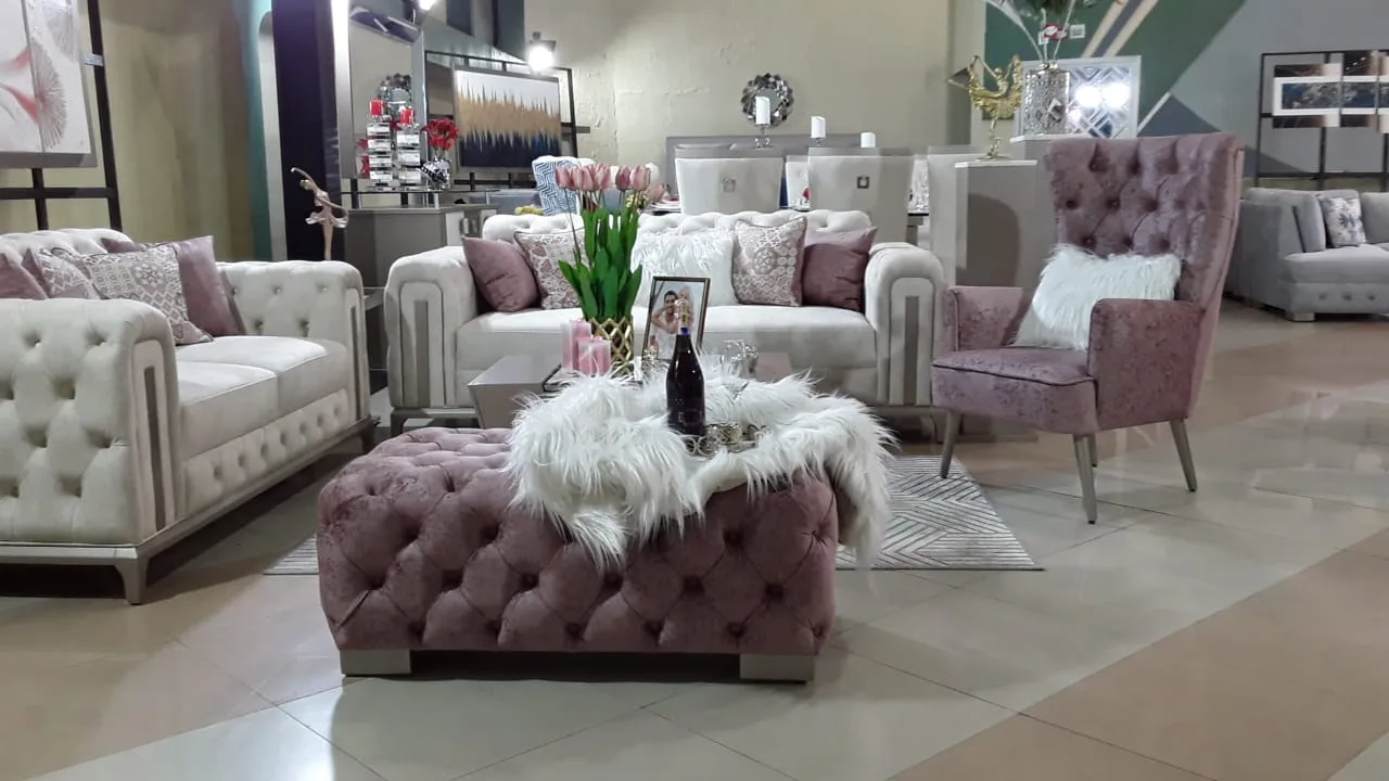 Sofa 3 puestos CAPRINI