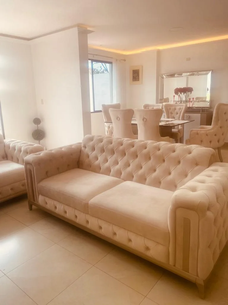 Sofa 3 puestos CAPRINI