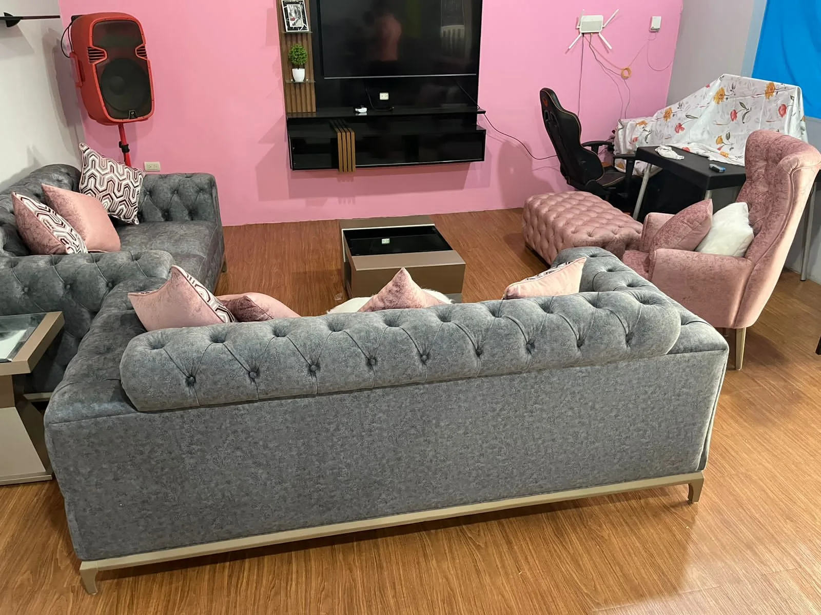 Sofa 3 puestos CAPRINI