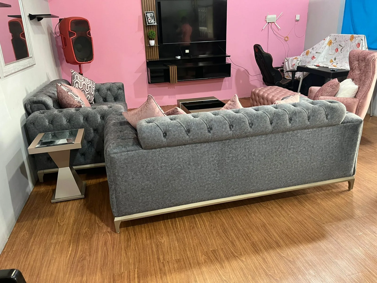 Sofa 3 puestos CAPRINI