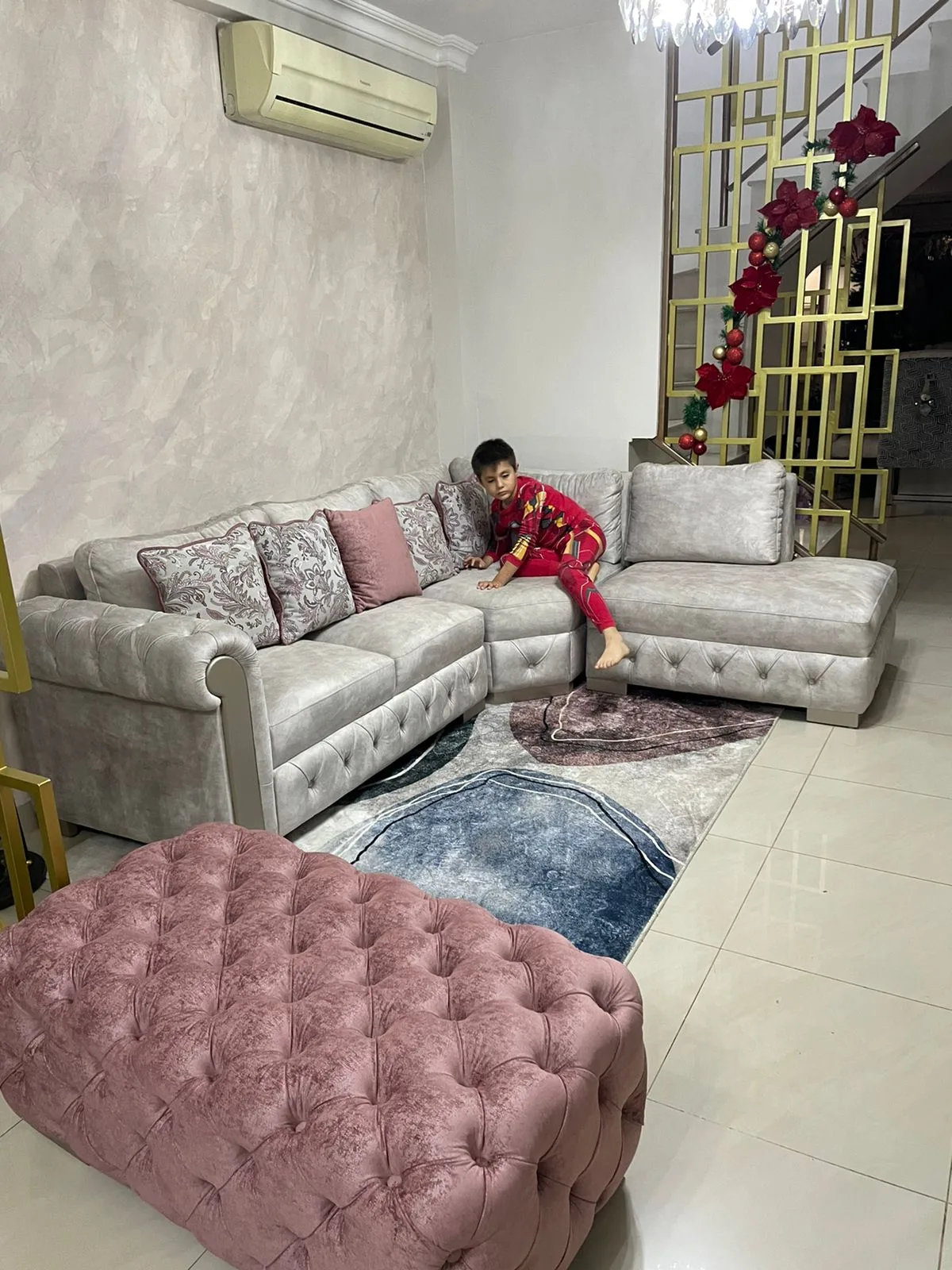 Sofá Esquinero MIKAELA Gris claro