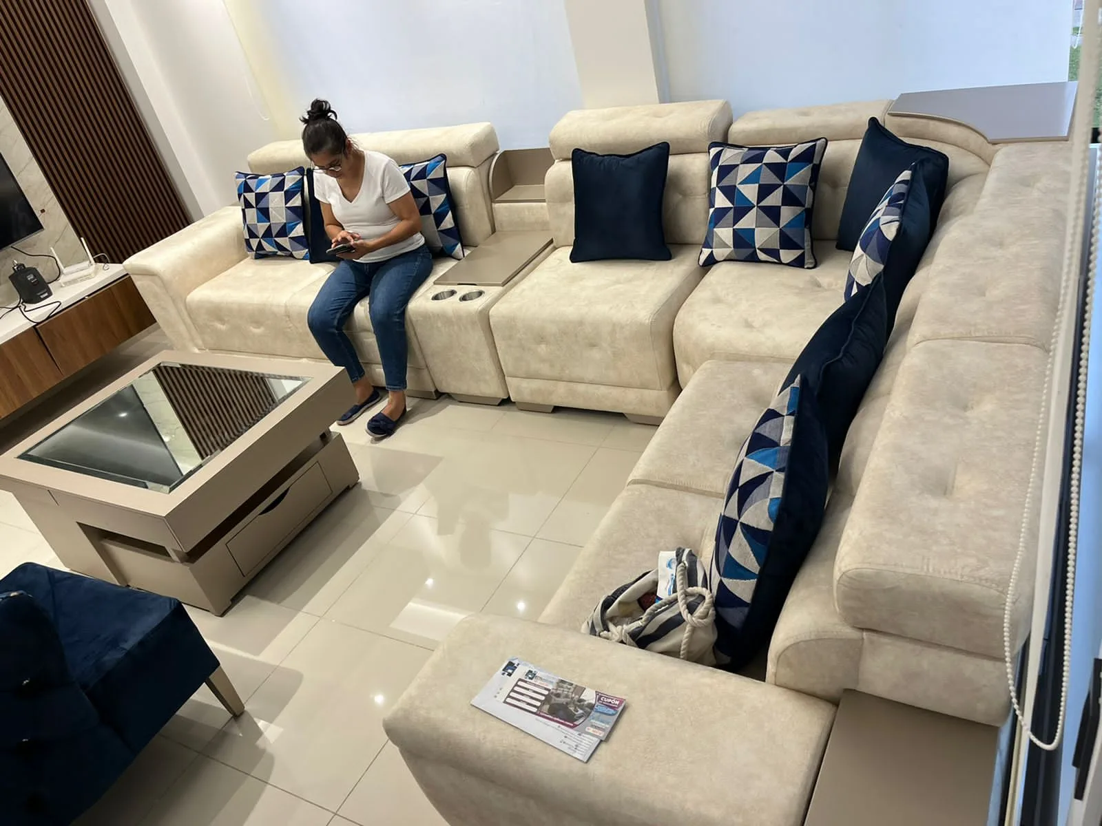 Sofá Modular ELITE Reclinable con Cabecero Ajustable y Consola