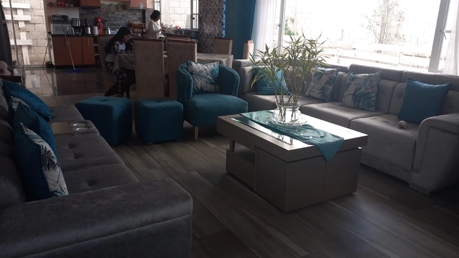 Sofá Modular ELITE Reclinable con Cabecero Ajustable y Consola